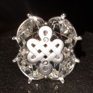 Lulu Avenue Silver Plated Faux Crystal Silver Lulu Knot Ring nwot